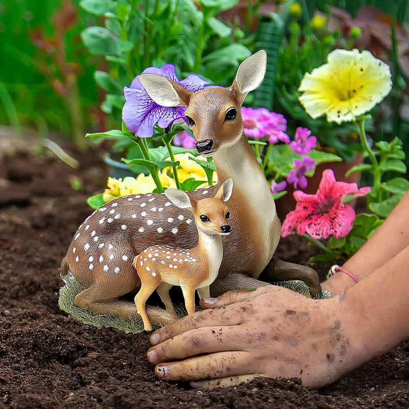 2D Elk Stakes Garden Decor Plastic Lifelike Deer Stake for Outdoor Lawn and Yard Plant Pot Potted Landscape Art Craft Ornaments